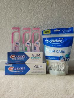 Crest and Oral-B Dental Care Bundle • $15