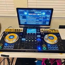 Pioneer XDJ-XZTM