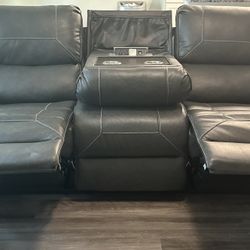 🔥 MUST SELL TODAY — Reclining Couch Only — $450 FIRM 🔥