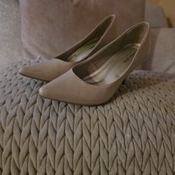 Heels Size 5 1/2