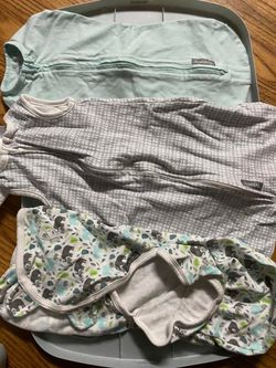 Swaddles 