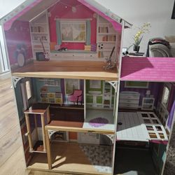 Doll House