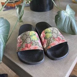Gucci Slides Size 37