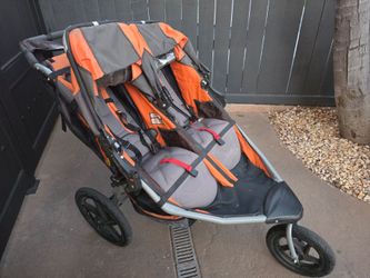 Bob stroller - Double $40 / OBO