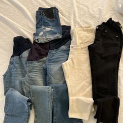 maternity jeans bundle Size M 
