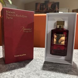 Baccarat Rouge 540 Cologne 