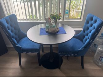 Small dining table for two