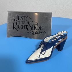 Just the Right Shoe® Miniature – “Beau Tie” by Raine (2002)