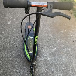 Razor Core E90 Electric Scooter