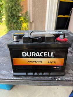 Duracell Car Battery  (Brand New w/ Receipt, OBO)