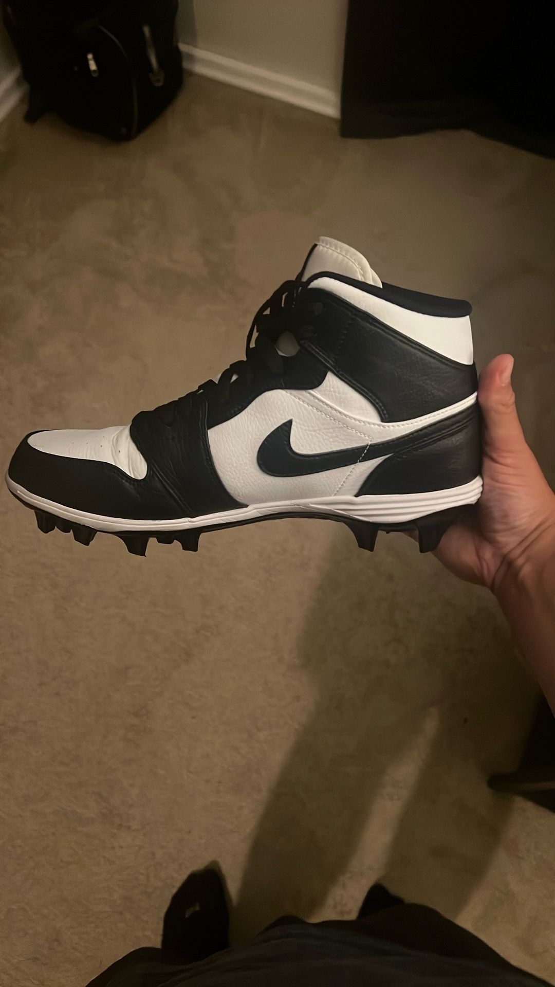 Jordan Cleats Size 10