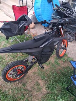 Electric dirt bike
