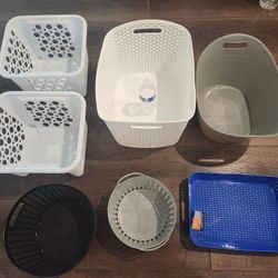 7 Versatile Plastic baskets come in a variety of shapes, sizes, and colors,