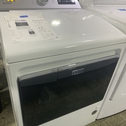 Extra Power Dryer 7.4 CU Ft Smart Gas - Super Deal!