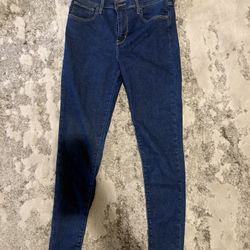Brand New Levi’s 720 High-Rise Super Skinny Jeans