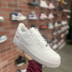 Supreme X AirForce 1 Size 10.5