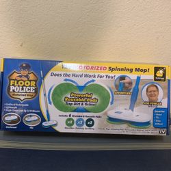 The motorize spinning mop