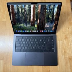 MacBook Pro 14” M3 Max | 64GB RAM | 2TB SSD | 40 GPU Cores | Space Black