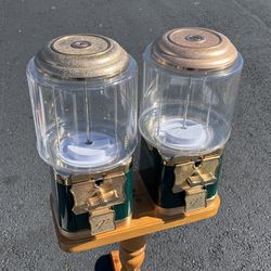 Vendworx Double Bubble Gum/toy Vending Machine