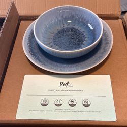 Blue Dafuceramic Dinnerware Set for 4