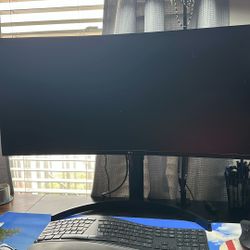 LG Used Monitor