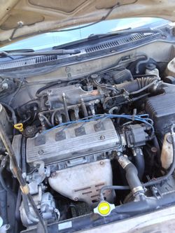 Toyota Corolla motor and transmission