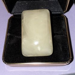 Acrylic Resin Cream Ring Size 6.5