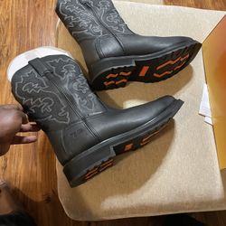 Steal Toe Boot Brand New Size 12  110$