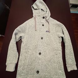 Women’s Medium Patagonia Sweater