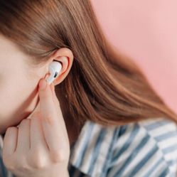 Apple AirPod 4 Generation With Active Noise Cancellations 