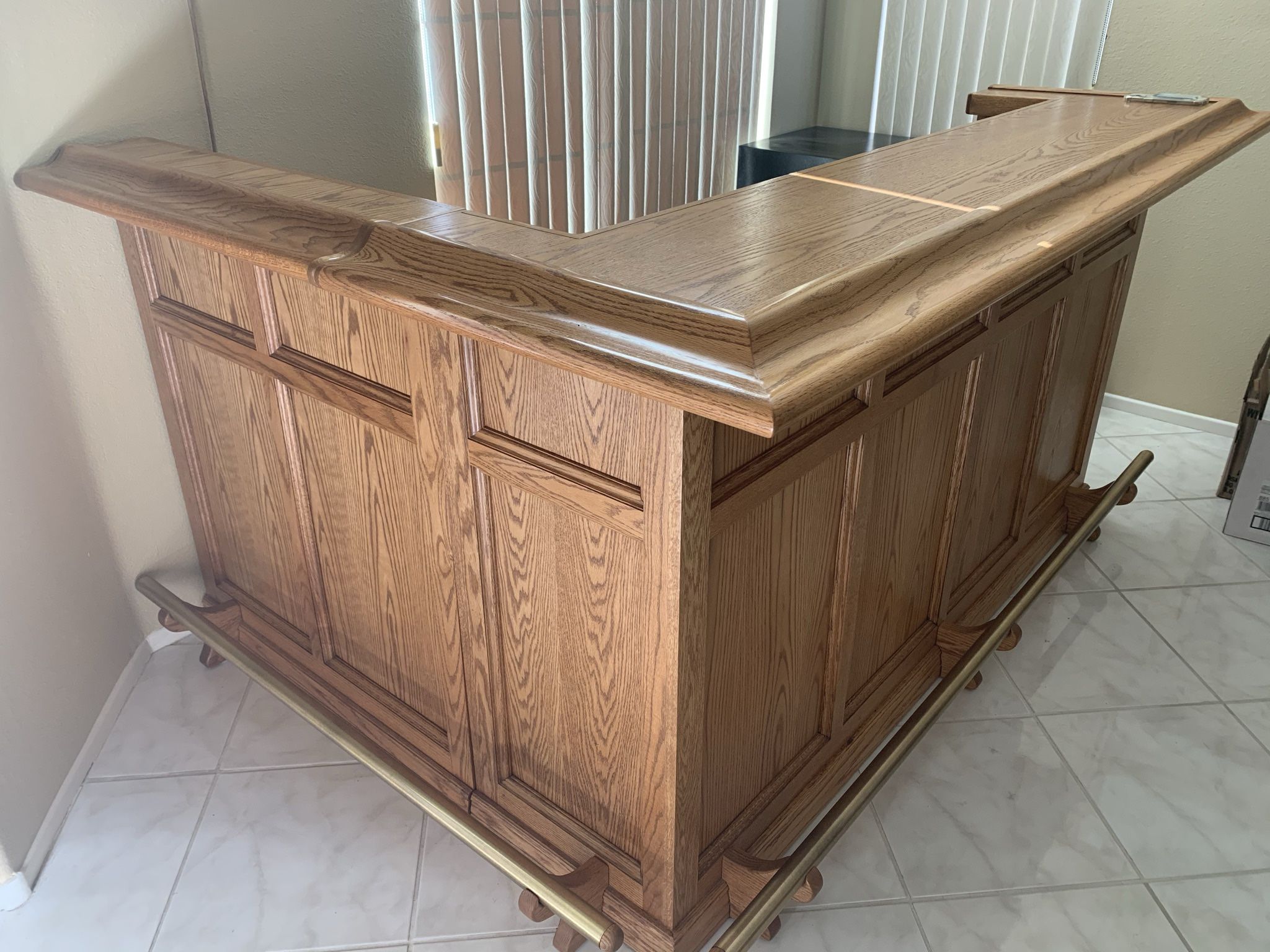 8’ Oak Bar