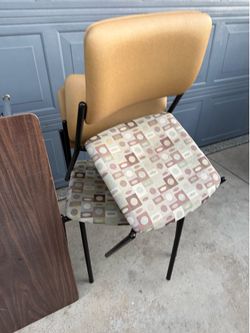 Free chairs 17 of them