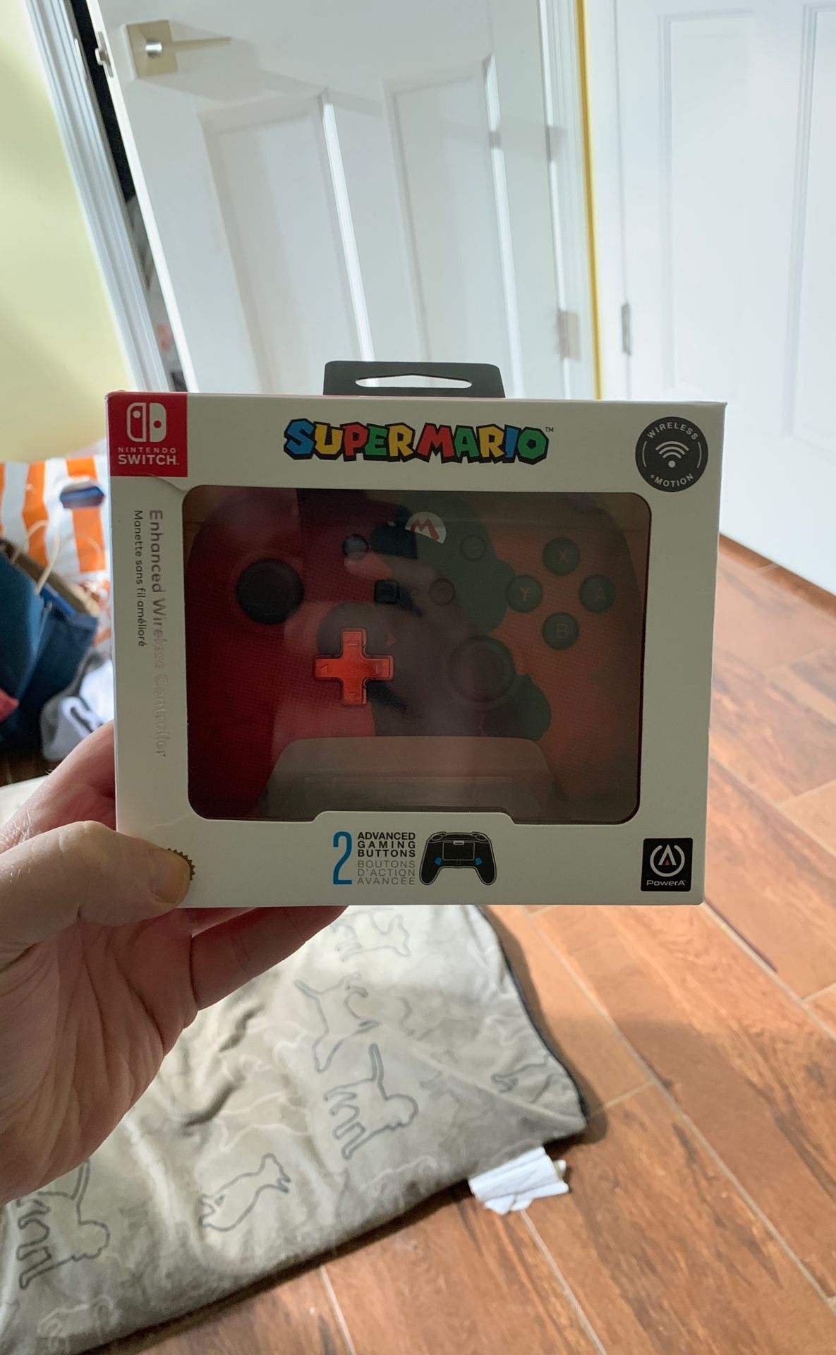 BRAND NEW SUPER MARIO NINTENDO SWITCH CONTROLLER