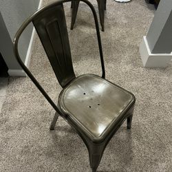 Cute Metal Chairs (2)