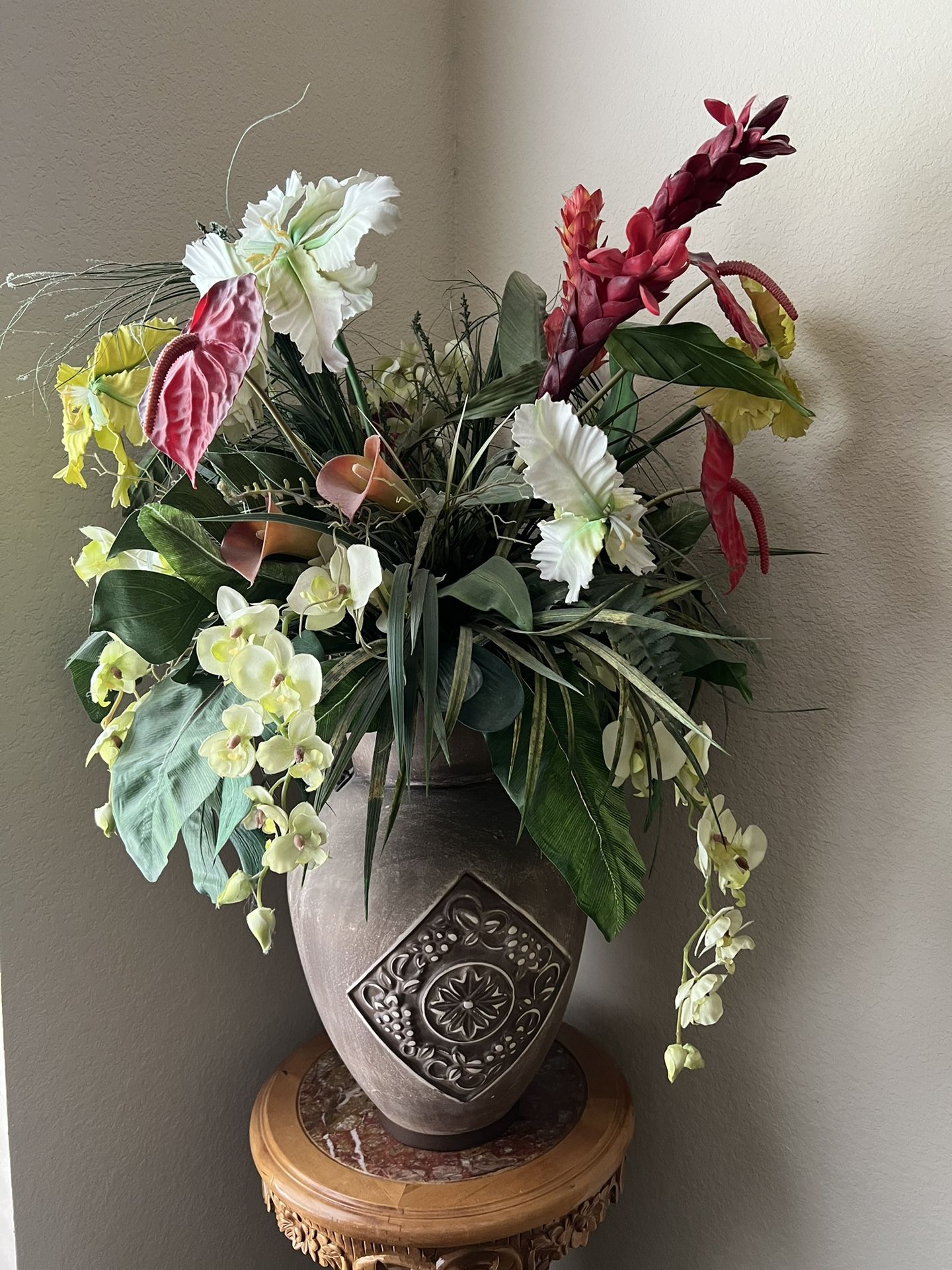 Beautiful Decorative Vase