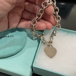 TIFFANY & CO. HEART TAG BRACELET 