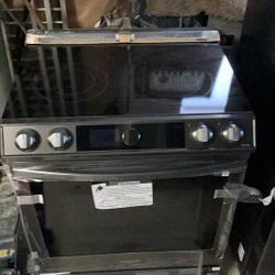 Brand New Samsung Range / Microwave