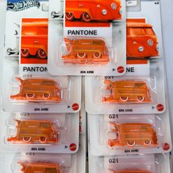 Hot Wheels Pantone kombis