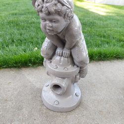 Concrete Fountain Top ( Pump Is Optional)
