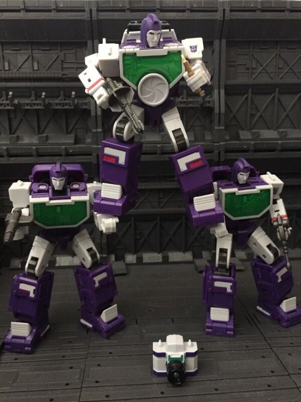 Transformers MakeToys Visualizers (MP Reflector)
