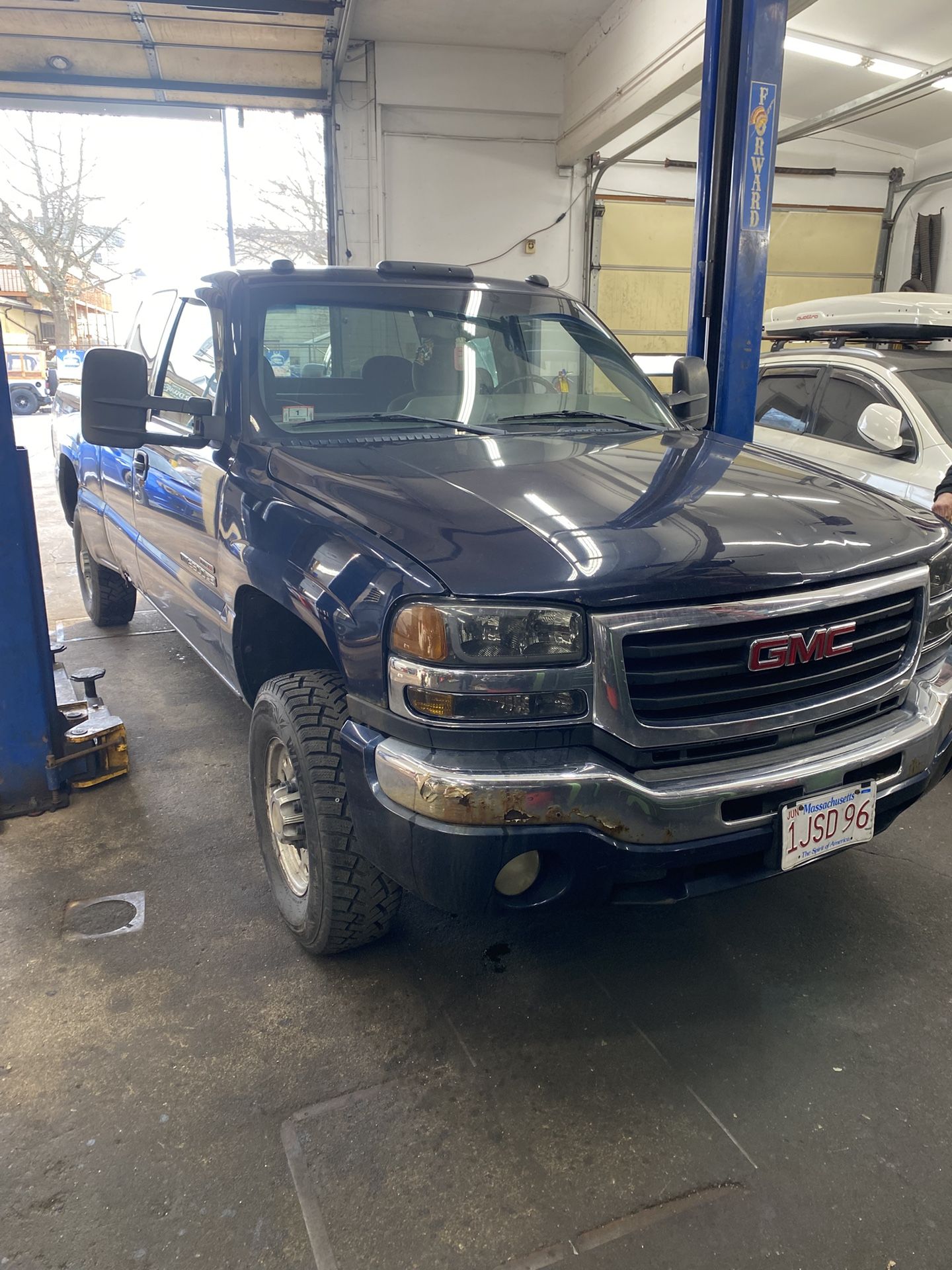 2005 GMC Sierra