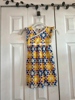 Tea dress, size 5