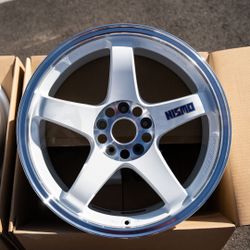 Nismo LMGT4 40th Anniversary / 18x9.5 +12 / 5x114.3 / White Rim DC / R32 R33 350Z S13 S14