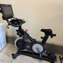 Nordictrack S15i Stationary Workout Bike With Weights 