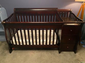 Storkcraft Portofino 5-in-1 Convertible Crib and Changer Espresso