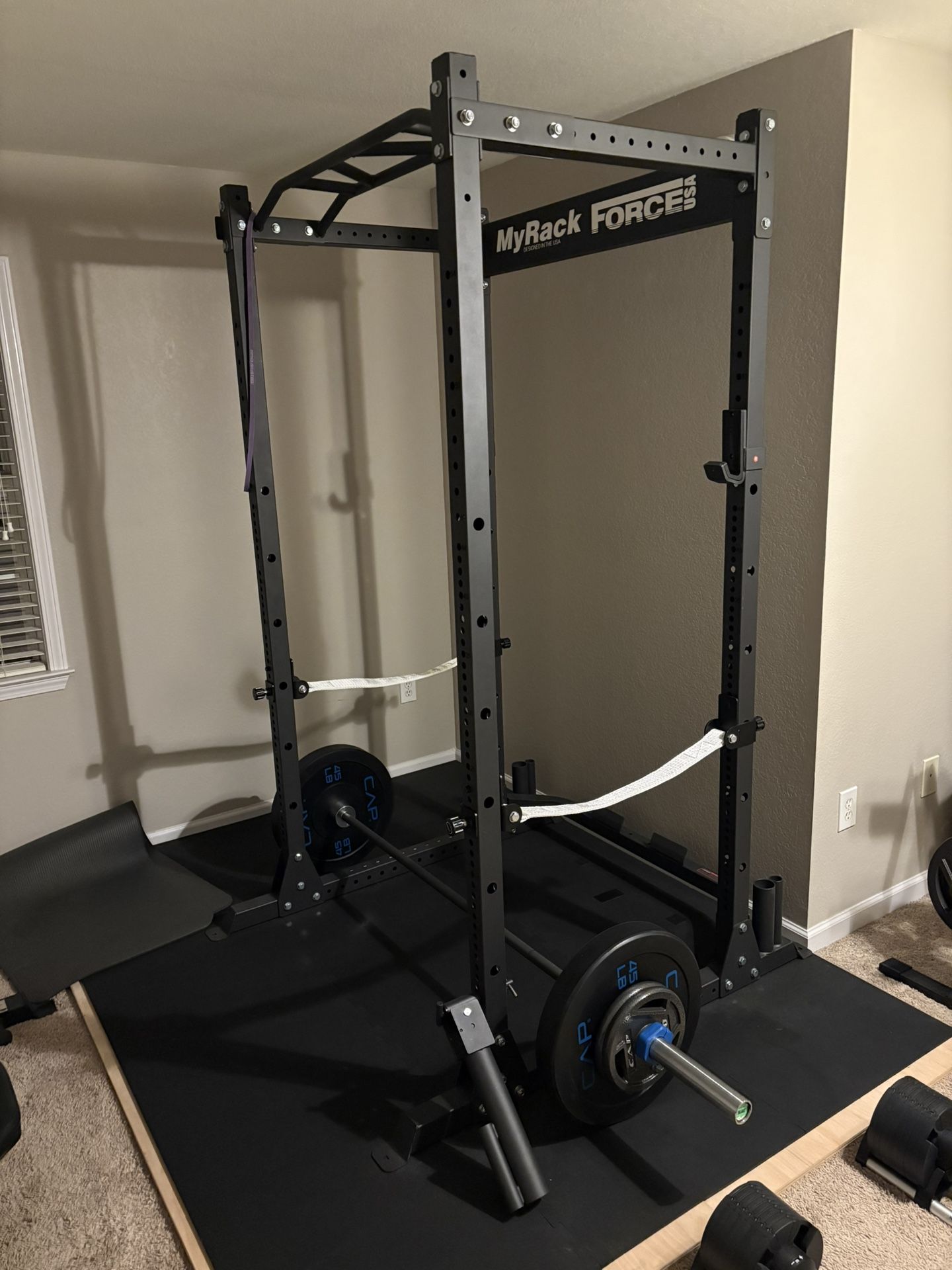 Forceusa Myrack squat rack