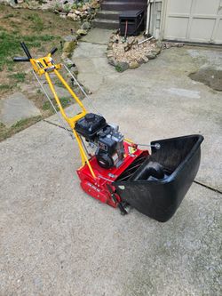 Mclane 20" reel mower