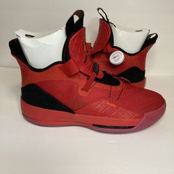 AIR JORDAN 33 UNIVERSITY RED Size 11.5 for Sale in Arcata CA