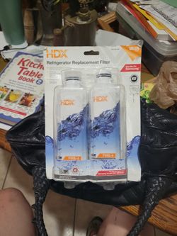 Two new refrigerator replacement filters fits samsung's