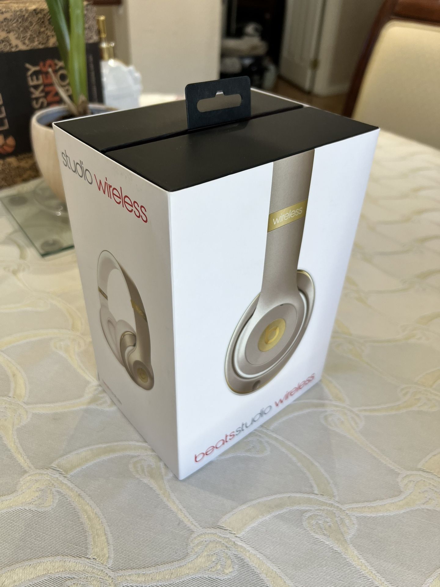 Beats Studio Bluetooth Headphones Gold Champagne